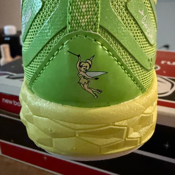 New Balance x RunDisney Tinkerbell Running Shoe - Picture 7 of 7